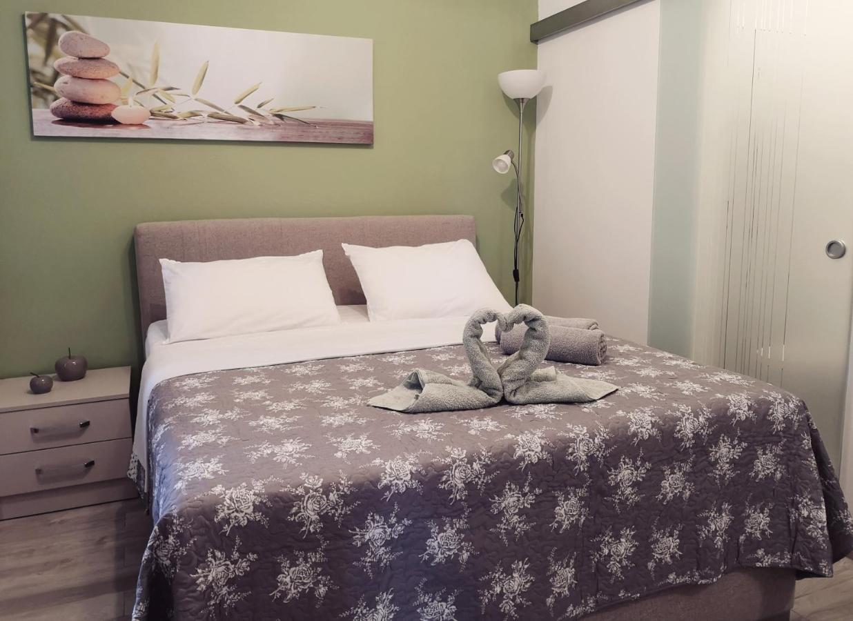 Apartments Rina - Kneze Račišće エクステリア 写真