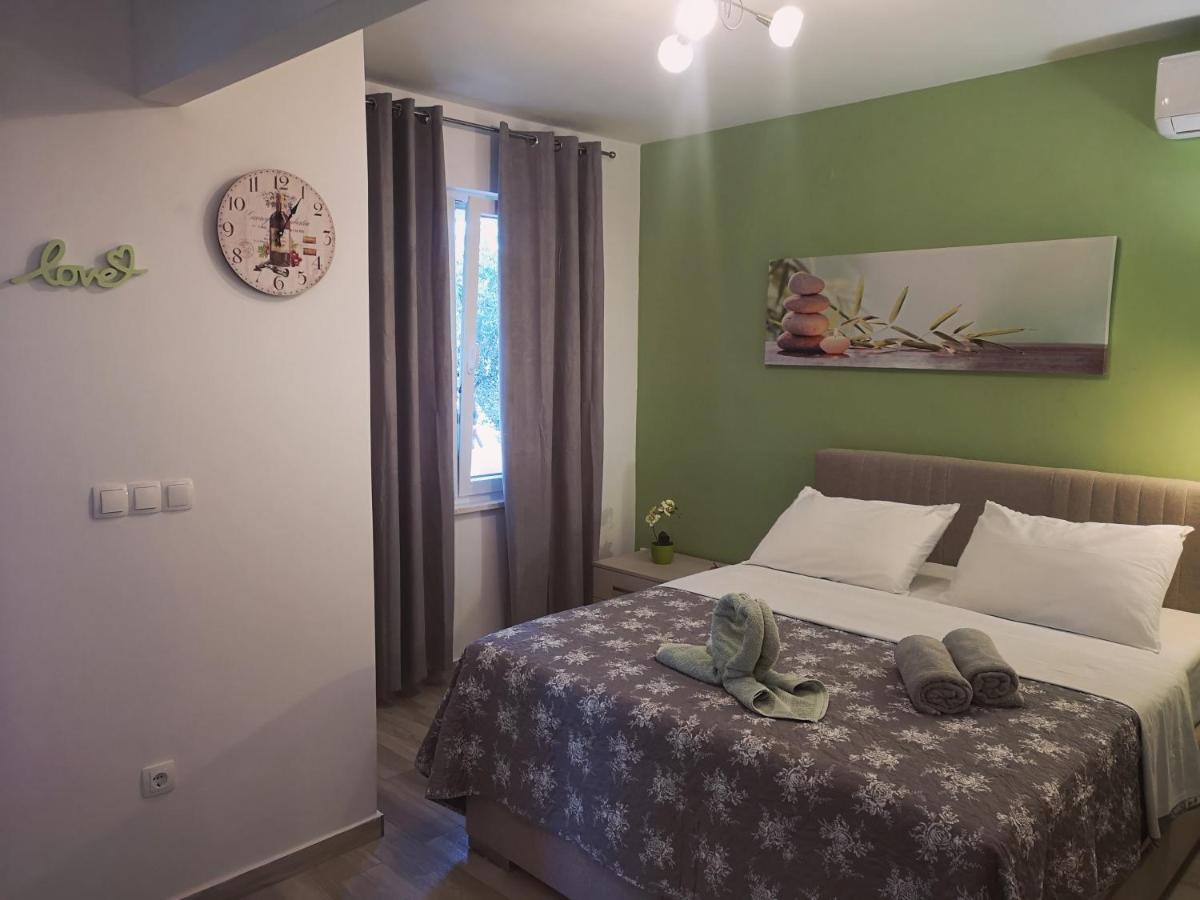Apartments Rina - Kneze Račišće エクステリア 写真
